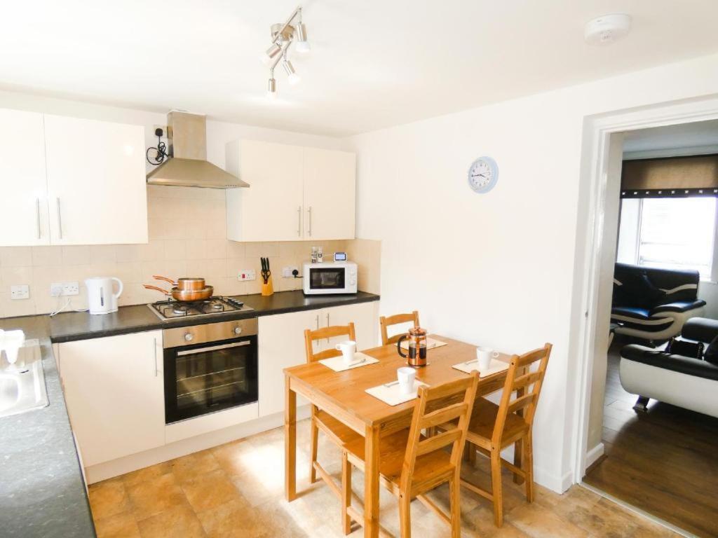 Troed-y-rhiw Wyndham House酒店 外观 照片